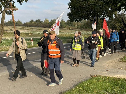 VI Piesza Pielgrzymka Tradycji do Wąwolnicy, 2025 — fotografia 70